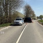 Калининградка врезалась в дерево и чуть не угробила своих детей